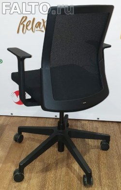 Кресло A1 SIDE с черным каркасом
