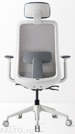 Светлое кресло ICON с подголовником